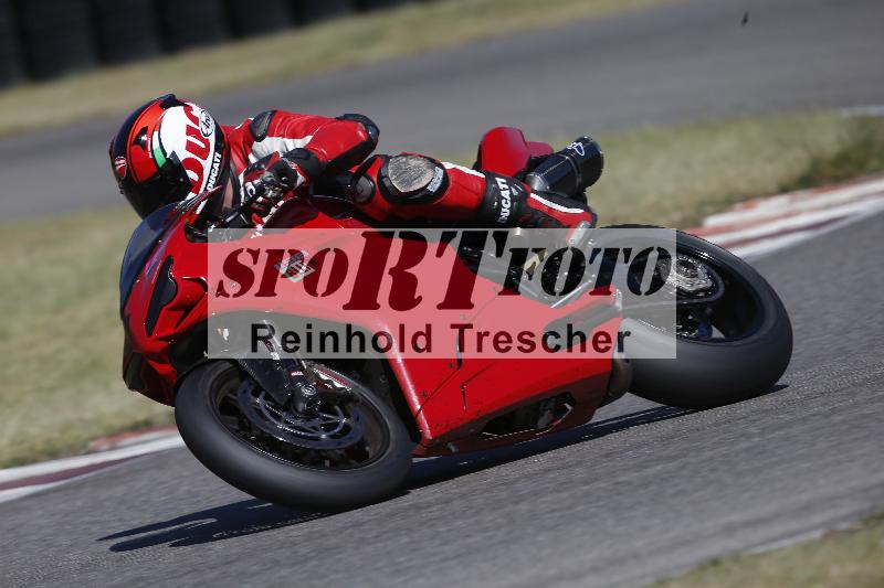 /12 30.04.2026  Speer Racing ADR/Gruppe rot/870